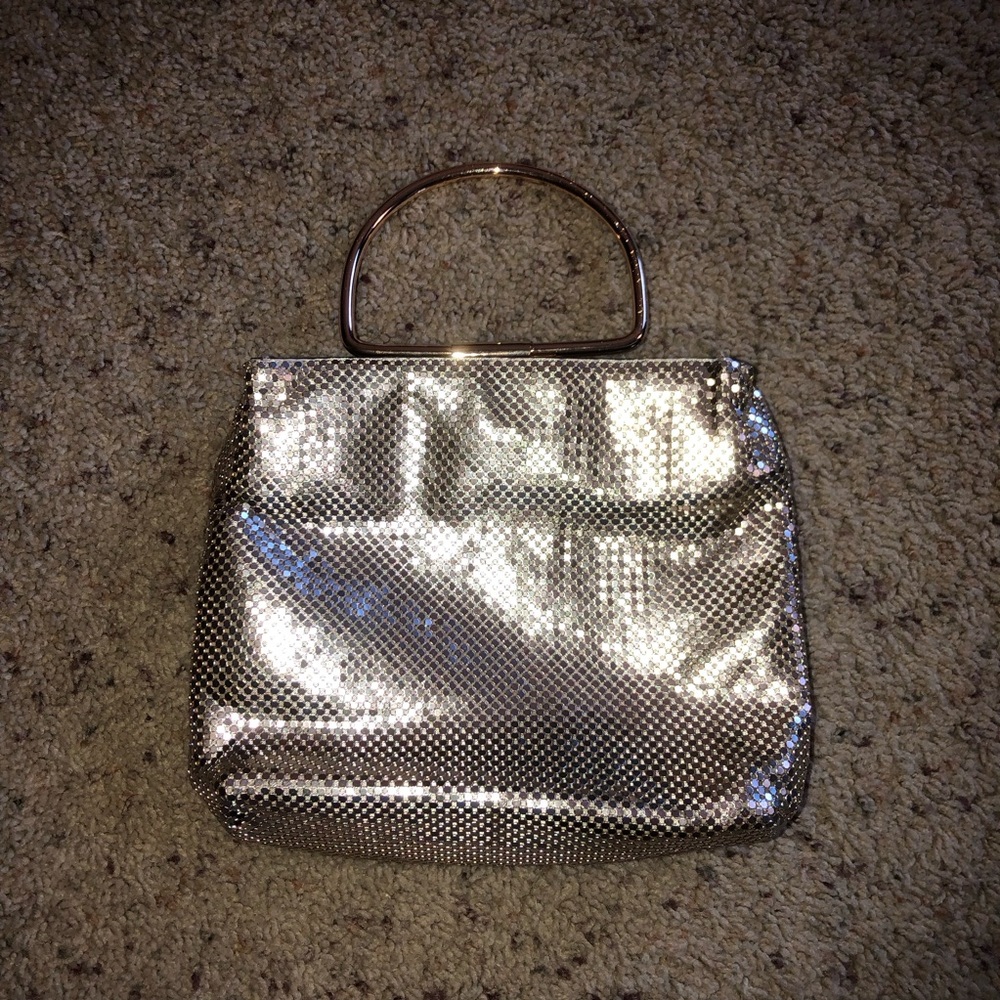 Women's Estee & Lilly Gold Mesh Compartment Bucket with Handle Clutch; OS - Picture 3 of 8